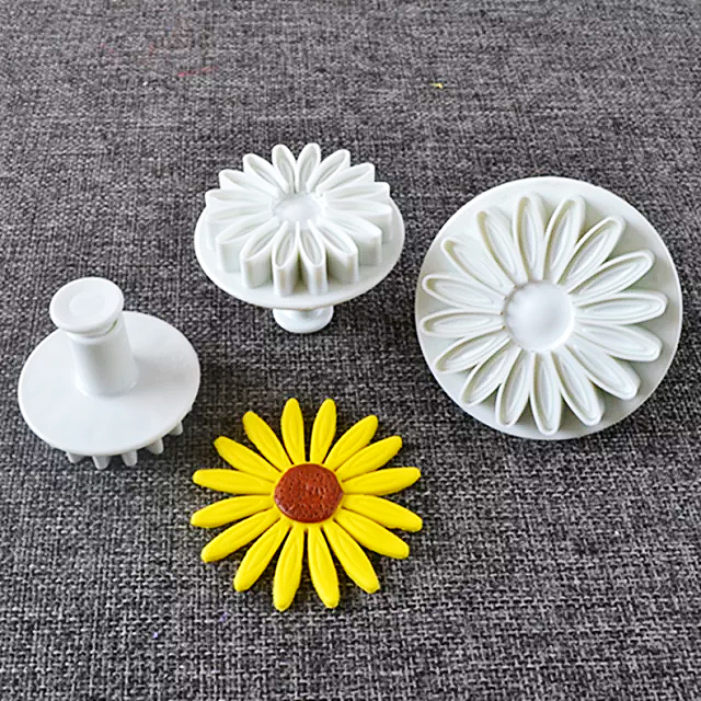 Fondant Flower Cutter Set 3 Pcs