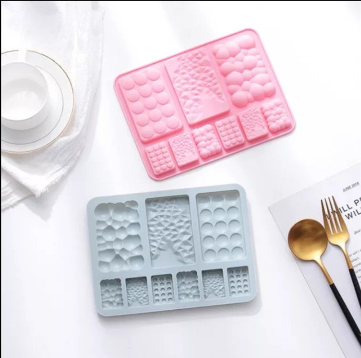 9 Cavity Bubble / Button Mold